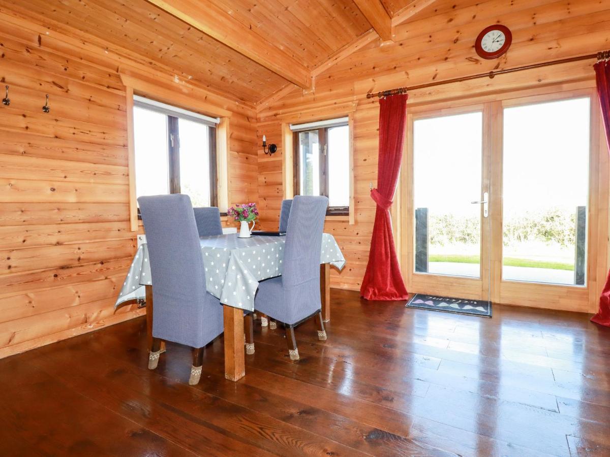 Willow Lodge بودمين المظهر الخارجي الصورة